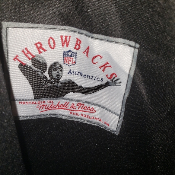 Men's jersey #21, Clifford Branch with the Oakland Raiders. - Picture 4 of 4